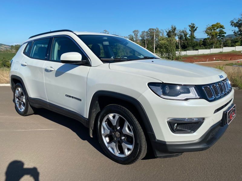Jeep COMPASS LONGITUDE 2.0 2019 CARSUL VEÍCULOS LAJEADO / Carros no Vale