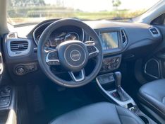 Jeep COMPASS LONGITUDE 2.0 2019 CARSUL VEÍCULOS LAJEADO / Carros no Vale