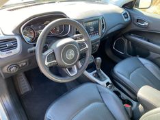 Jeep COMPASS LONGITUDE 2.0 2019 CARSUL VEÍCULOS LAJEADO / Carros no Vale