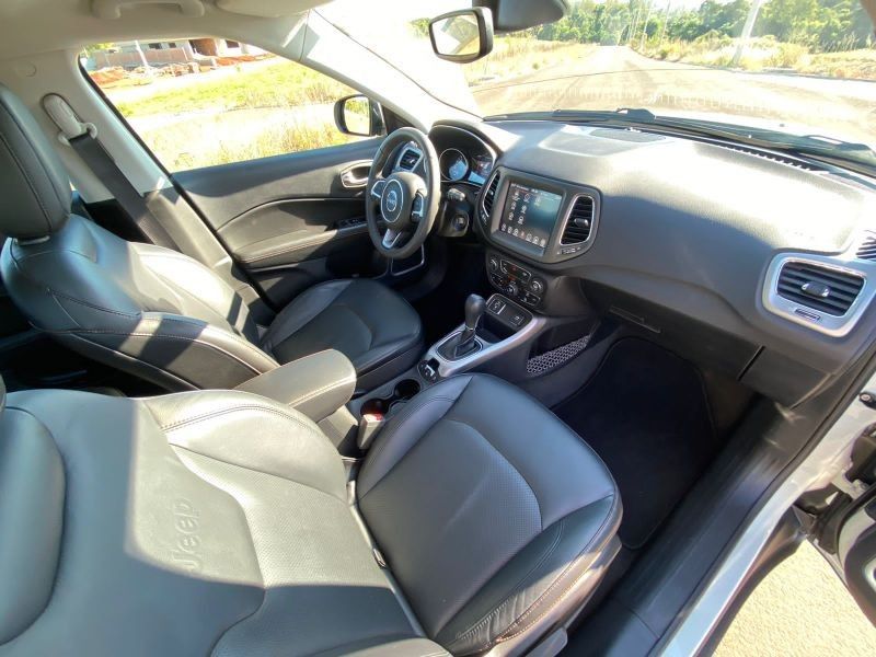 Jeep COMPASS LONGITUDE 2.0 2019 CARSUL VEÍCULOS LAJEADO / Carros no Vale