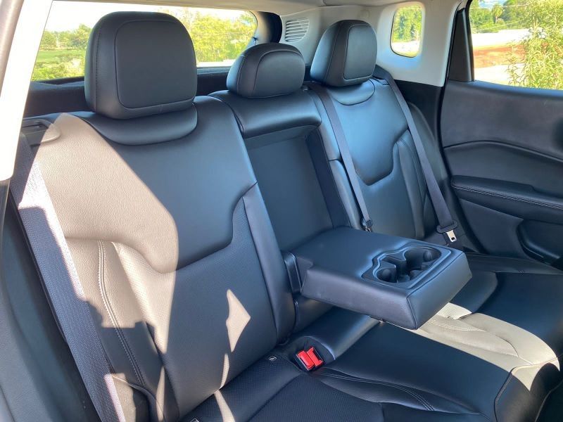 Jeep COMPASS LONGITUDE 2.0 2019 CARSUL VEÍCULOS LAJEADO / Carros no Vale