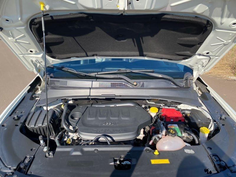 Jeep COMPASS LONGITUDE 2.0 2019 CARSUL VEÍCULOS LAJEADO / Carros no Vale