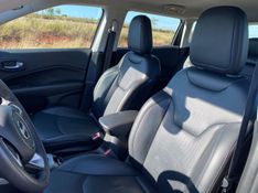 Jeep COMPASS LONGITUDE 2.0 2019 CARSUL VEÍCULOS LAJEADO / Carros no Vale