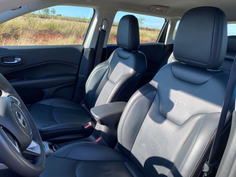 Jeep COMPASS LONGITUDE 2.0 2019 CARSUL VEÍCULOS LAJEADO / Carros no Vale