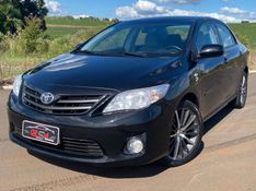 Toyota COROLLA GLi 1.8 2013 CARSUL VEÍCULOS LAJEADO / Carros no Vale