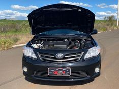 Toyota COROLLA GLi 1.8 2013 CARSUL VEÍCULOS LAJEADO / Carros no Vale