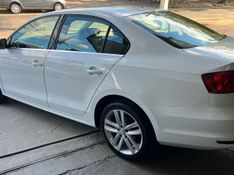 Volkswagen JETTA HIGHLINE 2.0 2018 CARSUL VEÍCULOS LAJEADO / Carros no Vale