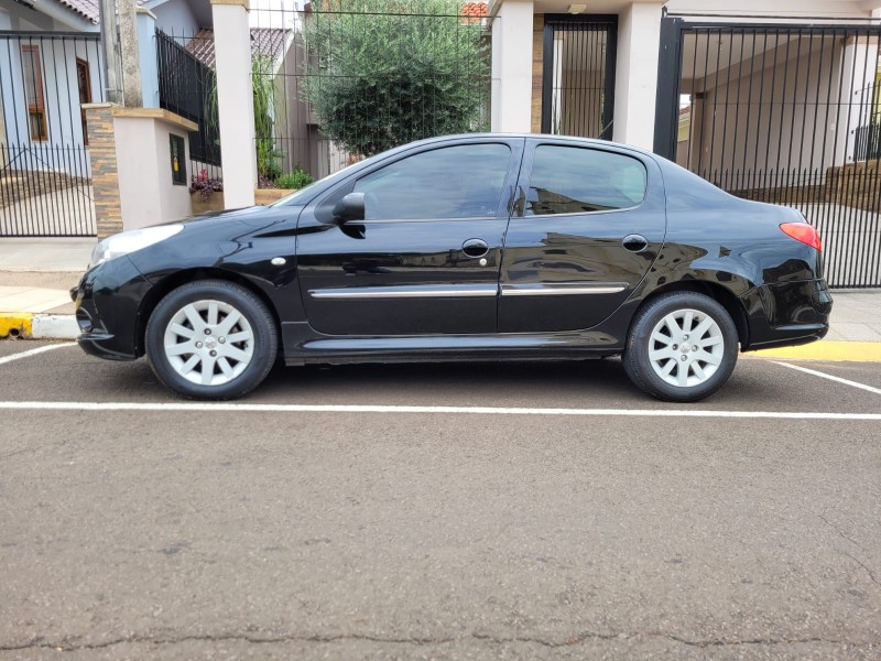 PEUGEOT 207 SEDAN PASSION XS 2011/2012 ADRIANO VEÍCULOS CRUZEIRO DO SUL / Carros no Vale