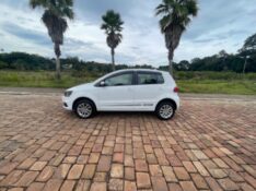 VOLKSWAGEN FOX 1.6 CONNECT 8V 2019/2019 ELY AUTOMÓVEIS LAJEADO / Carros no Vale