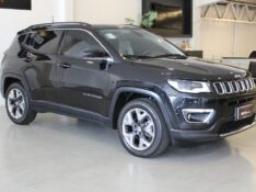 JEEP COMPASS 2.0 16V FLEX LIMITED AUTOMÁTICO 2018/2018 BENTO MOTORS BENTO GONÇALVES / Carros no Vale