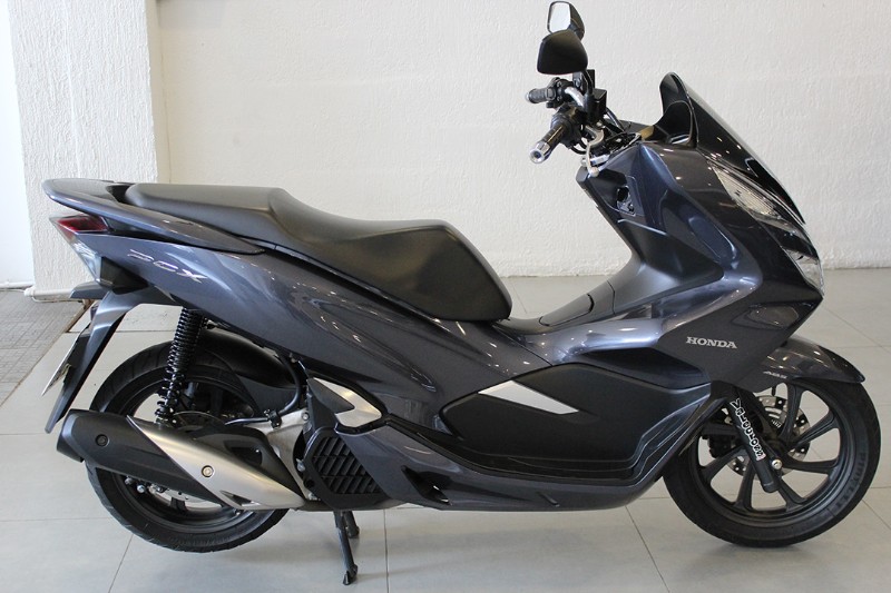 HONDA MOTOS PCX 2020/2020 BENTO MOTORS BENTO GONÇALVES / Carros no Vale