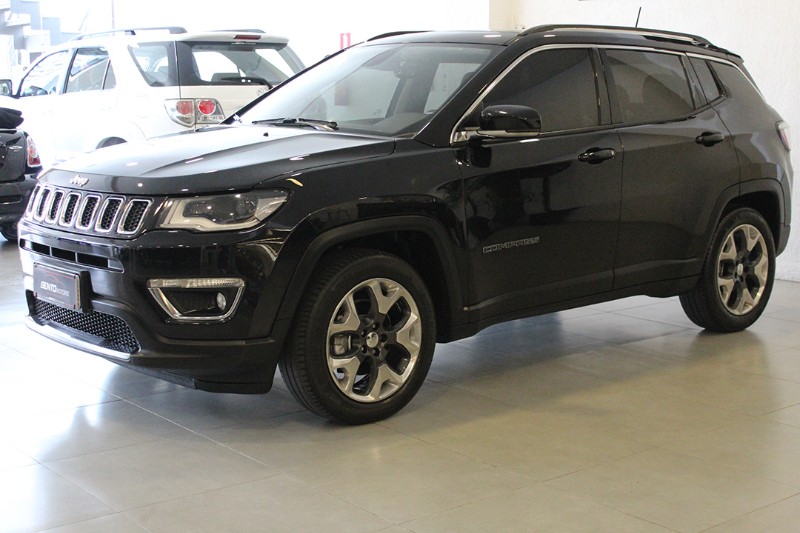 JEEP COMPASS 2.0 16V FLEX LIMITED AUTOMÁTICO 2018/2018 BENTO MOTORS BENTO GONÇALVES / Carros no Vale