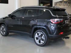 JEEP COMPASS 2.0 16V FLEX LIMITED AUTOMÁTICO 2018/2018 BENTO MOTORS BENTO GONÇALVES / Carros no Vale