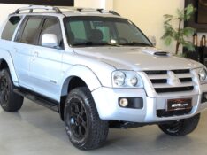 MITSUBISHI PAJERO SPORT 2.5 HPE 4X4 8V 2010/2011 BENTO MOTORS BENTO GONÇALVES / Carros no Vale