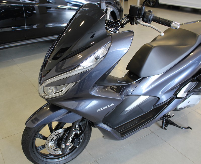 HONDA MOTOS PCX 2020/2020 BENTO MOTORS BENTO GONÇALVES / Carros no Vale