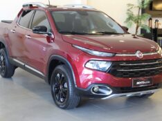 FIAT TORO VOLCANO 2.0 4X4 TURBO DIESEL 2016/2016 BENTO MOTORS BENTO GONÇALVES / Carros no Vale