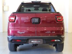 FIAT TORO VOLCANO 2.0 4X4 TURBO DIESEL 2016/2016 BENTO MOTORS BENTO GONÇALVES / Carros no Vale