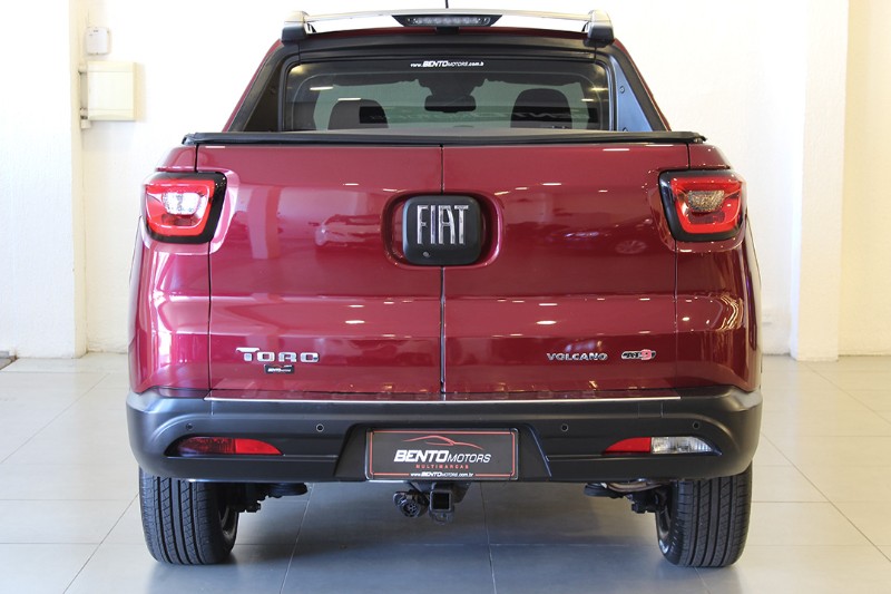 FIAT TORO VOLCANO 2.0 4X4 TURBO DIESEL 2016/2016 BENTO MOTORS BENTO GONÇALVES / Carros no Vale