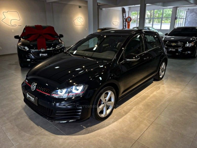 VOLKSWAGEN GOLF 2.0 TSI GTI 16V TURBO 2017/2017 PRIDE MOTORS CAXIAS DO SUL / Carros no Vale