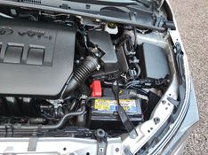Toyota COROLLA XEi 2.0 2016 IDEAL VEÍCULOS LAJEADO / Carros no Vale