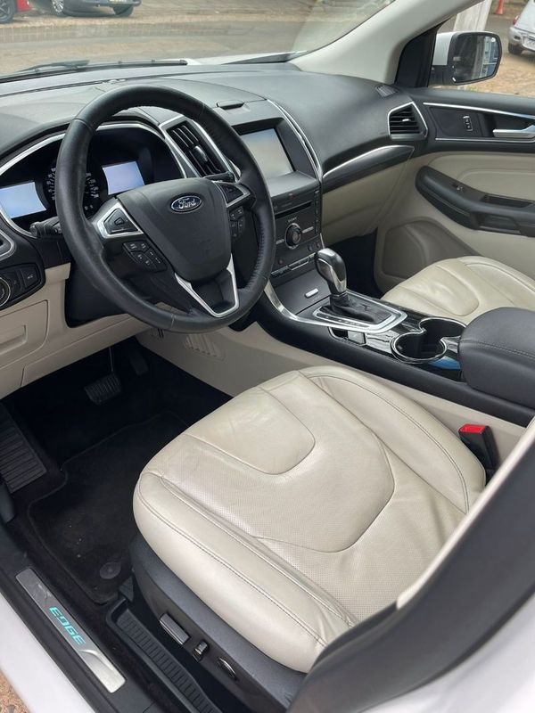 Ford EDGE TITANIUM 3.5 V6 2016 CARSUL VEÍCULOS LAJEADO / Carros no Vale