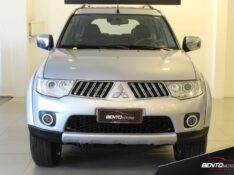 MITSUBISHI PAJERO DAKAR 3.2 4X4 16V TURBO INTERCOOLER DIESEL 4P MANUAL 2011/2012 BENTO MOTORS BENTO GONÇALVES / Carros no Vale