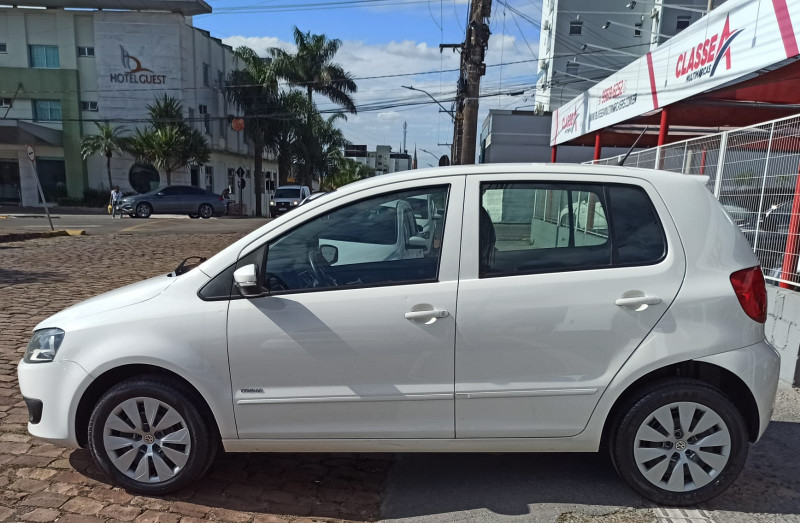 VOLKSWAGEN FOX 1.6 G2 TREND 4P 2011/2012 CLASSE A MULTIMARCAS VENÂNCIO AIRES / Carros no Vale