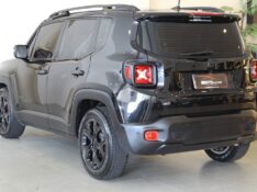 JEEP RENEGADE 1.8 16V NIGHT EAGLE 4X2 2018/2018 BENTO MOTORS BENTO GONÇALVES / Carros no Vale