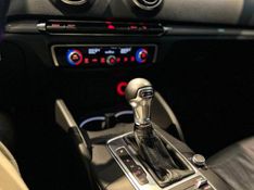 AUDI A3 1.8 TFSI SEDAN AMBITION 20V 180CV 2015/2015 PRIDE MOTORS CAXIAS DO SUL / Carros no Vale