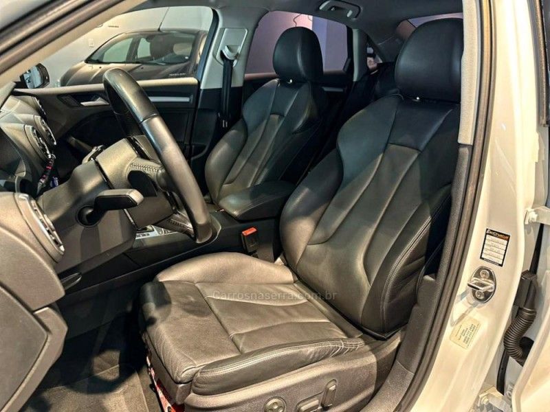 AUDI A3 1.8 TFSI SEDAN AMBITION 20V 180CV 2015/2015 PRIDE MOTORS CAXIAS DO SUL / Carros no Vale