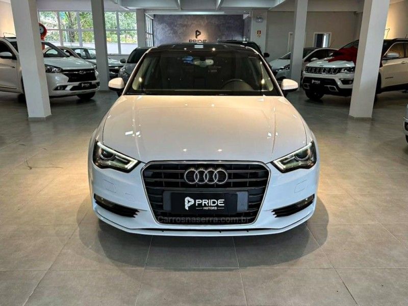 AUDI A3 1.8 TFSI SEDAN AMBITION 20V 180CV 2015/2015 PRIDE MOTORS CAXIAS DO SUL / Carros no Vale