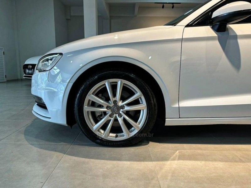 AUDI A3 1.8 TFSI SEDAN AMBITION 20V 180CV 2015/2015 PRIDE MOTORS CAXIAS DO SUL / Carros no Vale