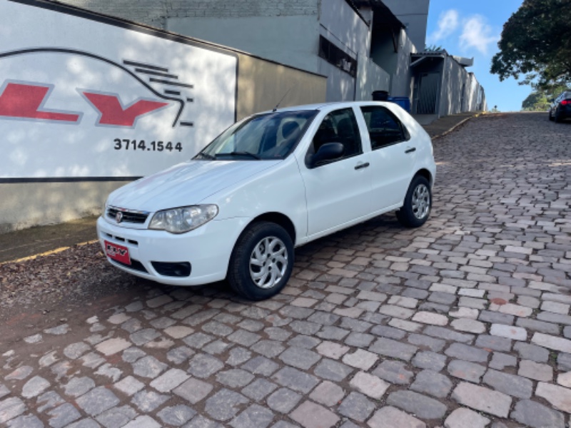 FIAT PALIO 1.0 ECONOMY FIRE 8V - 2014