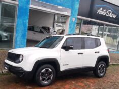 JEEP RENEGADE1.8 4X2 16V 2018/2019 AUTO SHOW SANTA CRUZ DO SUL / Carros no Vale