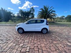 FIAT MOBI 1.0 6V DRIVE 2018/2018 ELY AUTOMÓVEIS LAJEADO / Carros no Vale