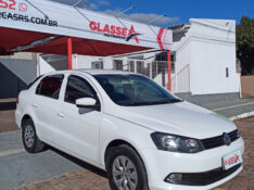 VOLKSWAGEN VOYAGE 1.6 CITY 8V 2014/2015 CLASSE A MULTIMARCAS VENÂNCIO AIRES / Carros no Vale