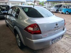 RENAULT MEGANE SEDAN DYNAMIQUE 2.0 2008/2008 SCHAEFER AUTOMÓVEIS TEUTÔNIA / Carros no Vale