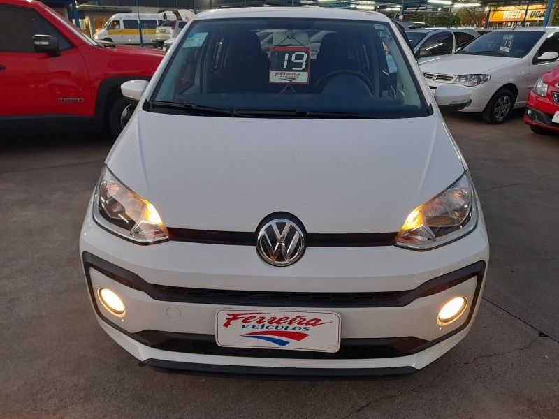 Volkswagen UP MOVE 1.0 2019 FERREIRA VEÍCULOS VENÂNCIO AIRES / Carros no Vale