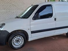 Peugeot Partner Furgão 1.6 16V Flex 2017/2018 CAMINHÕES & CAMIONETAS PASSO FUNDO / Carros no Vale