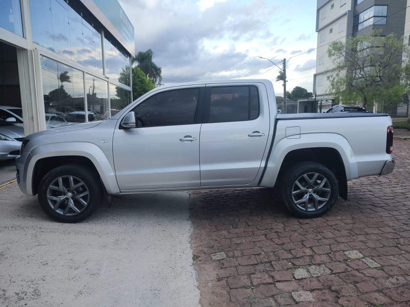 VOLKSWAGEN AMAROK 2.0 HIGHLINE 4X4 /2018 CHIMA VEÍCULOS VENÂNCIO AIRES / Carros no Vale
