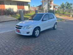 CHEVROLET CELTA 1.0 LT 2013/2013 ELY AUTOMÓVEIS LAJEADO / Carros no Vale