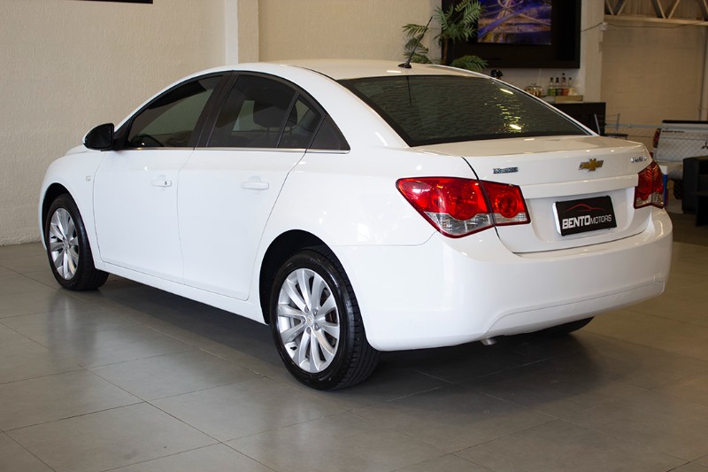 CHEVROLET CRUZE LT 1.8 16V FLEXPOWER 4P AUT. 2015/2015 BENTO MOTORS BENTO GONÇALVES / Carros no Vale