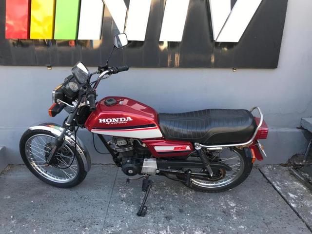 Honda Ml 125 1987/1987 NECO TOLATI VEÍCULOS VENÂNCIO AIRES / Carros no Vale