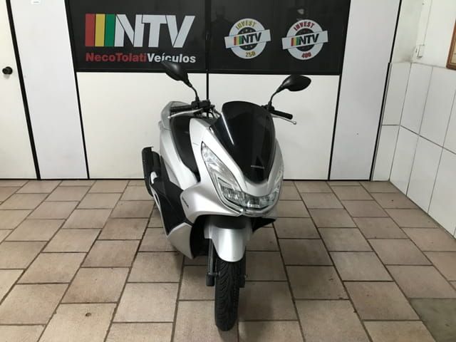 Honda Pcx 150 2017/2018 NECO TOLATI VEÍCULOS VENÂNCIO AIRES / Carros no Vale