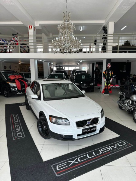 VOLVO C30 2.4 I - 2008