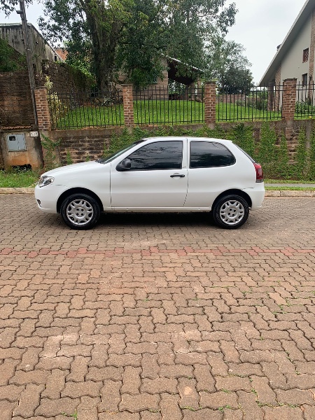 FIAT PALIO 1.0 2014/2014 ELY AUTOMÓVEIS LAJEADO / Carros no Vale