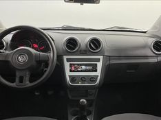 VOLKSWAGEN VOYAGE 1.0 MI TRENDLINE 8V FLEX 4P MANUAL 2015/2016 JA SPOHR SEMINOVOS LAJEADO / Carros no Vale