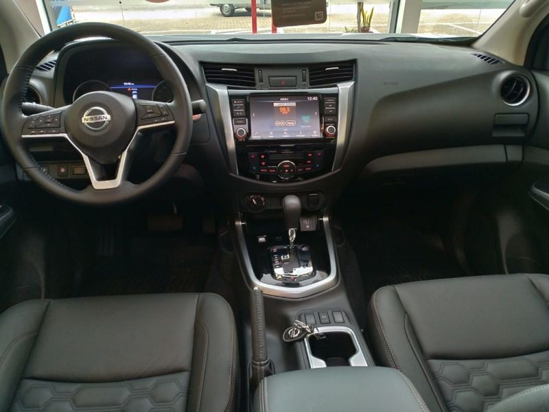 Nissan Frontier Platinum 2023/2024 DRSUL SEMINOVOS CAXIAS DO SUL – LAJEADO – SANTA CRUZ DO SUL / Carros no Vale