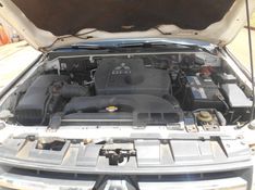 Mitsubishi Pajero Full Pajero HPE Full 3.2 4×4 T.I.Dies 5p Aut 2011/2011 CAMINHÕES & CAMIONETAS PASSO FUNDO / Carros no Vale