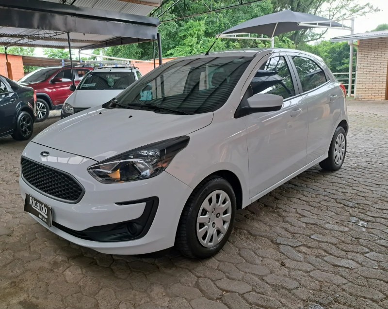 FORD KA 1.5 SE PLUS 2020/2020 RICARDO VEÍCULOS TEUTÔNIA / Carros no Vale